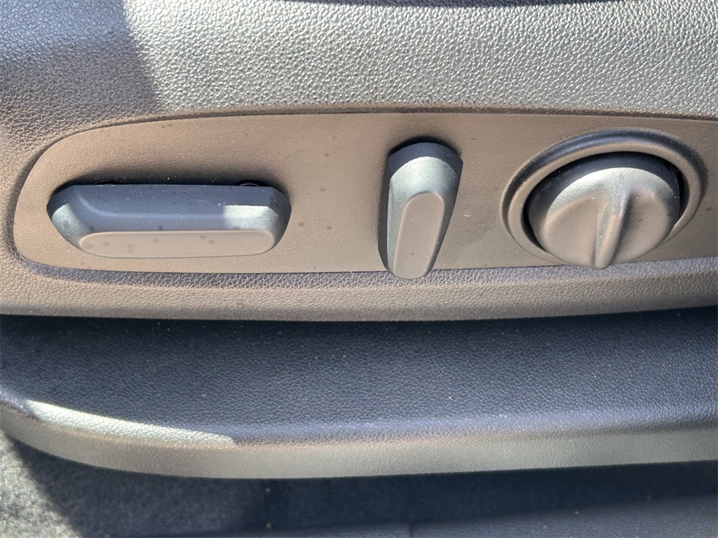 Used 2022 Chevrolet Equinox SUV