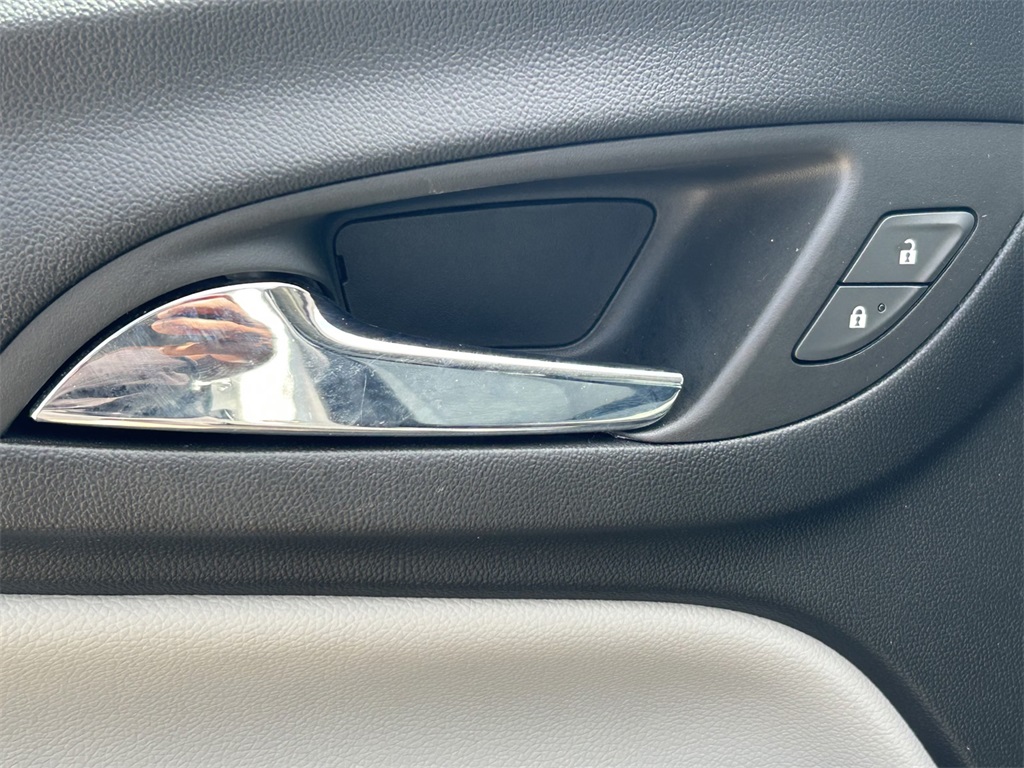 Used 2022 Chevrolet Equinox SUV