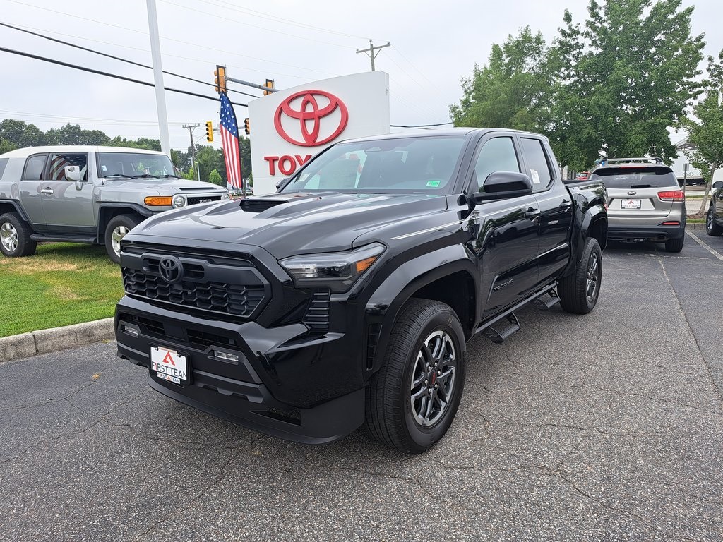 2025 Toyota Tacoma Limited 4D Double Cab 4WD