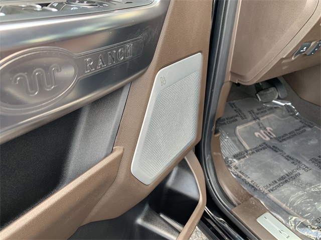 2023 Brown Ford Super Duty F-350 SRW King Ranch 4X4 Truck