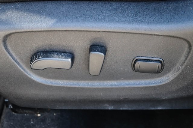 used 2020 Nissan Rogue car, priced at $18,592