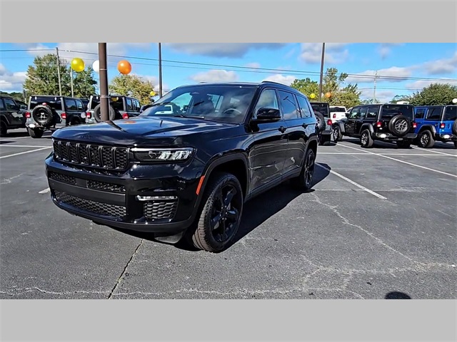 2025 Jeep Grand Cherokee L Limited 4x2