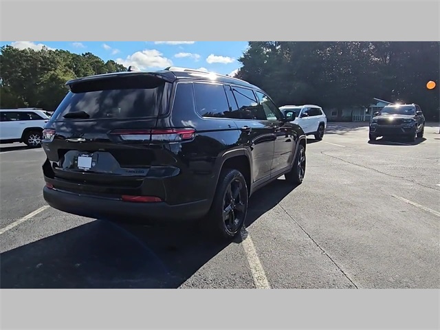 2025 Jeep Grand Cherokee L Limited 4x2