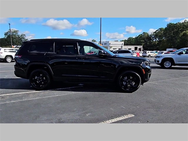 2025 Jeep Grand Cherokee L Limited 4x2