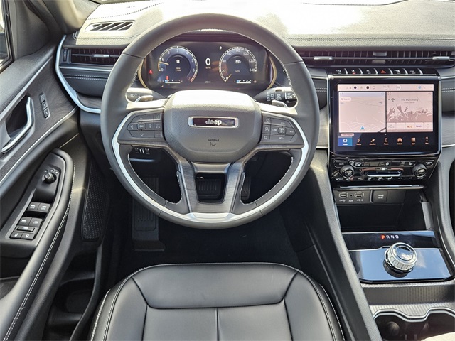 2025 Jeep Grand Cherokee L Limited 4x2