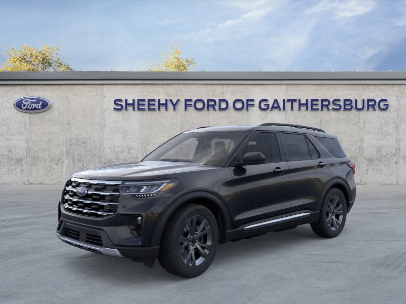 2025 Ford Explorer photo 2