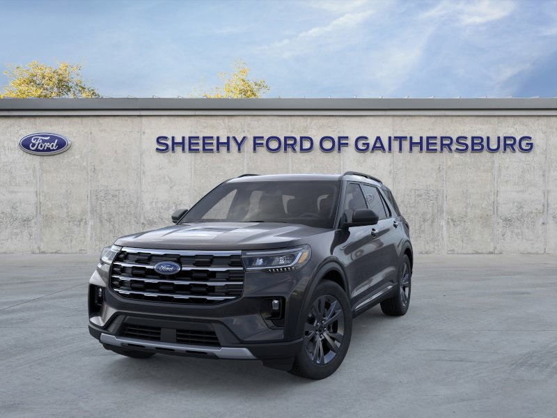 2025 Ford Explorer photo 3