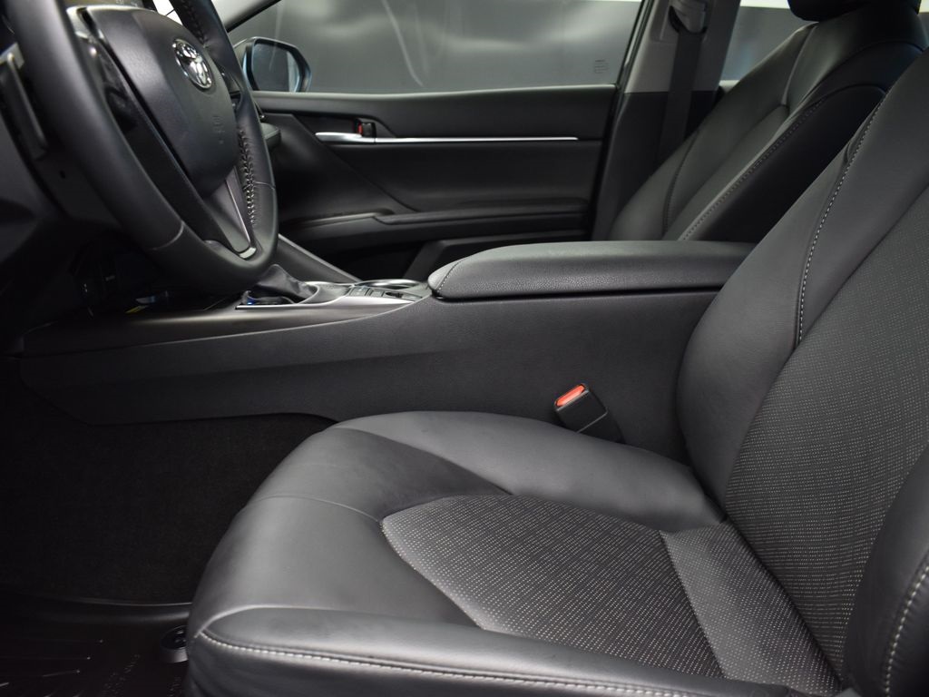 2024 Midnight Black Toyota Camry XSE FWD Sedan