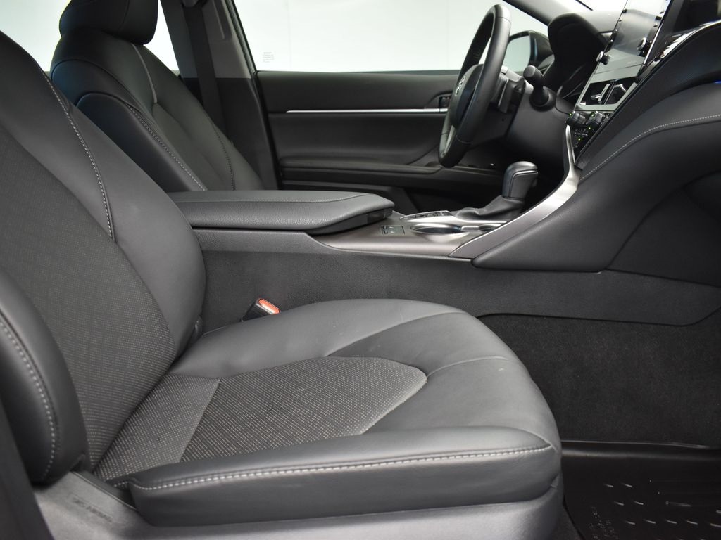 2024 Midnight Black Toyota Camry XSE FWD Sedan