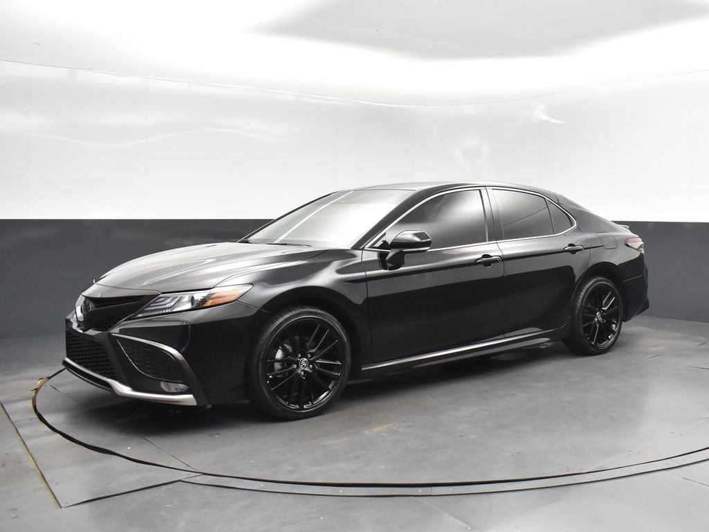 2024 Midnight Black Toyota Camry XSE FWD Sedan