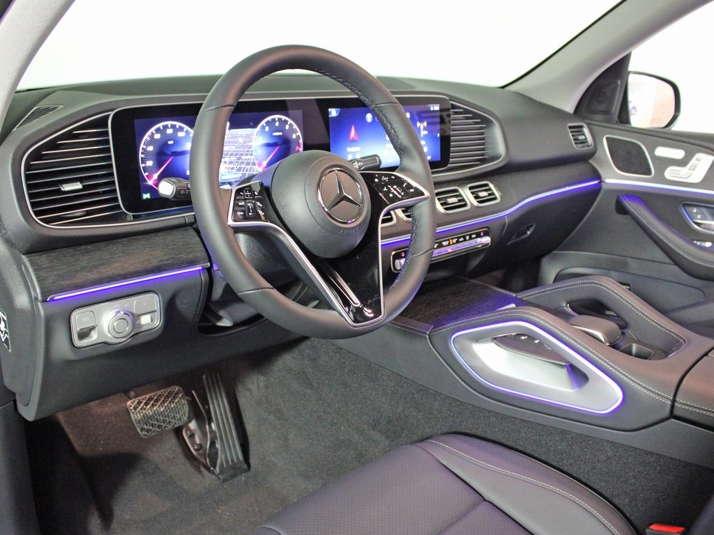 used 2026 Mercedes-Benz GLE car, priced at $63,998