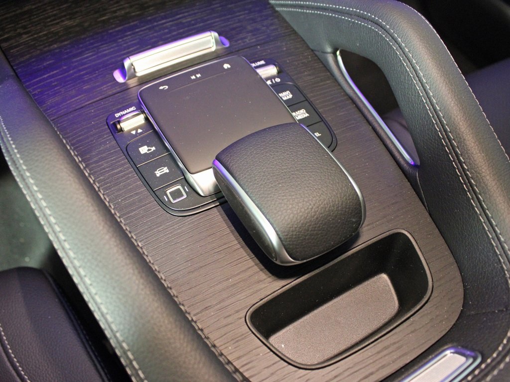 used 2026 Mercedes-Benz GLE car, priced at $63,998