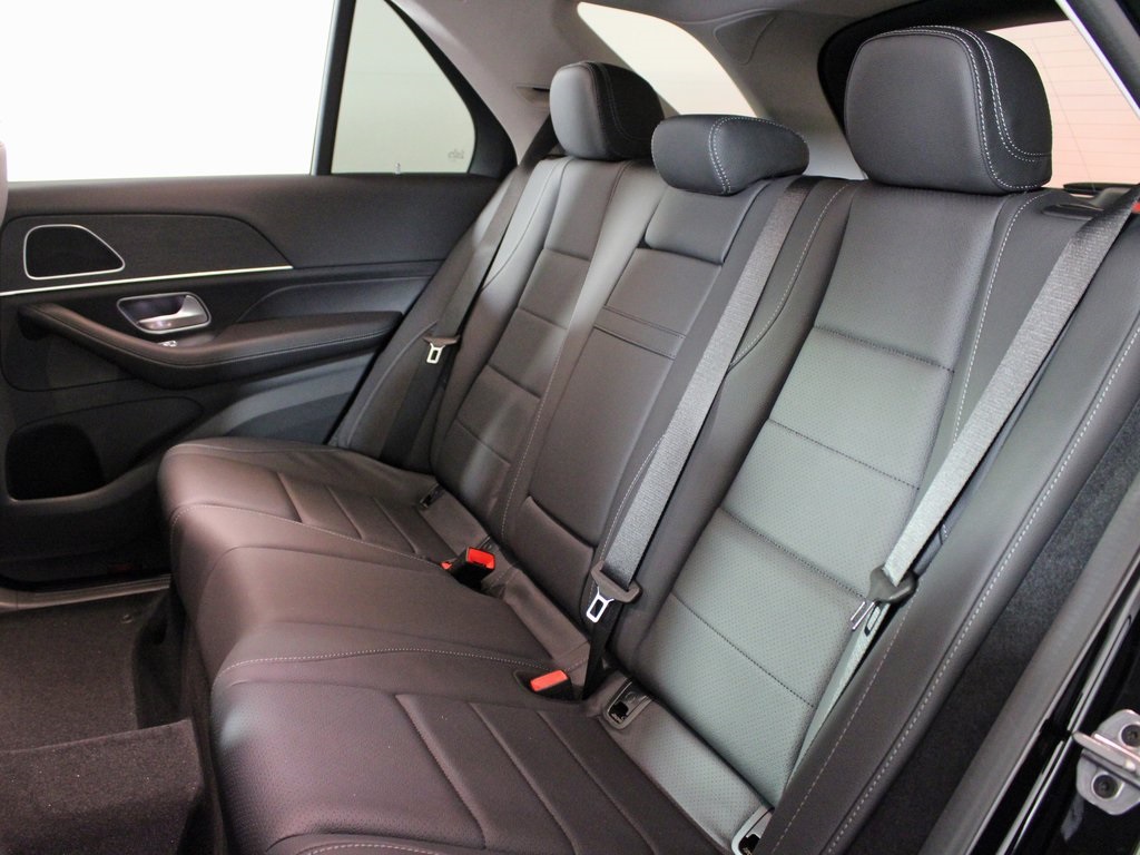 used 2026 Mercedes-Benz GLE car, priced at $63,998