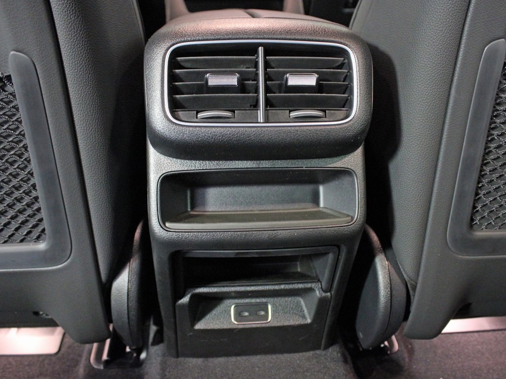 used 2026 Mercedes-Benz GLE car, priced at $63,998