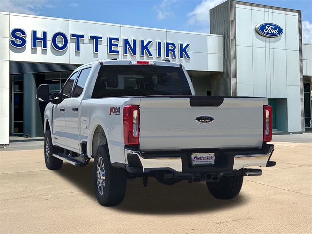 2025 Ford F-250 XLT photo 6