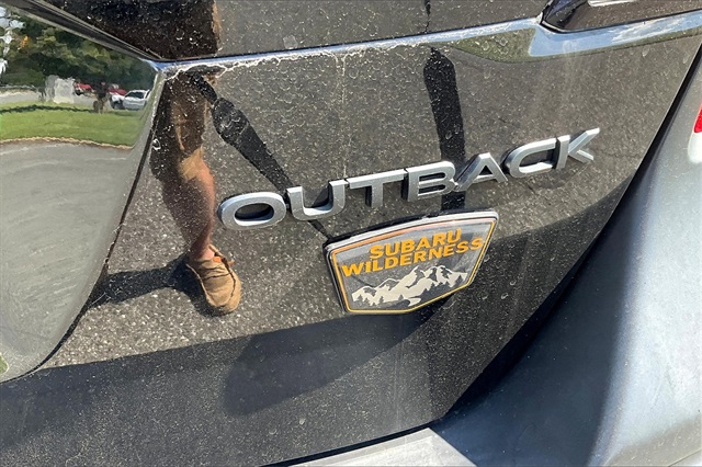 2022 Crystal Black Silica Subaru Outback Wilderness AWD SUV