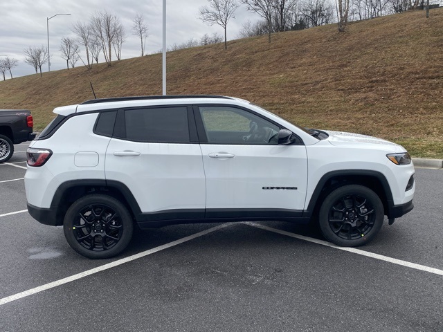 new 2026 Jeep Compass car, priced at $24,761