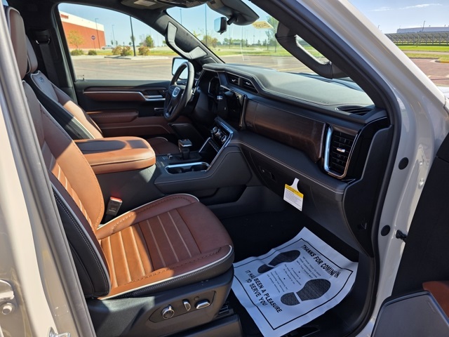 2026 GMC Sierra 1500 Crew Cab, Short Bed, Denali Ultimate, 4WD