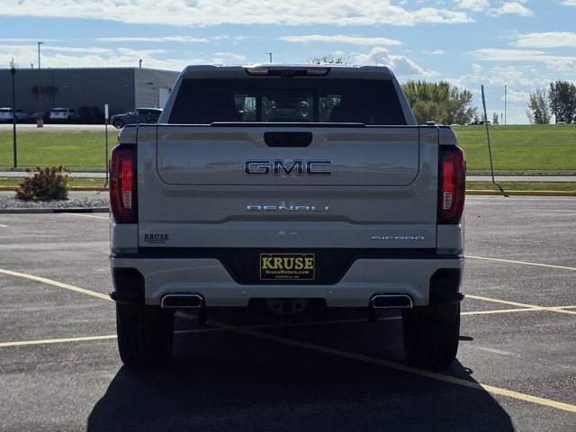 2026 GMC Sierra 1500 Crew Cab, Short Bed, Denali Ultimate, 4WD