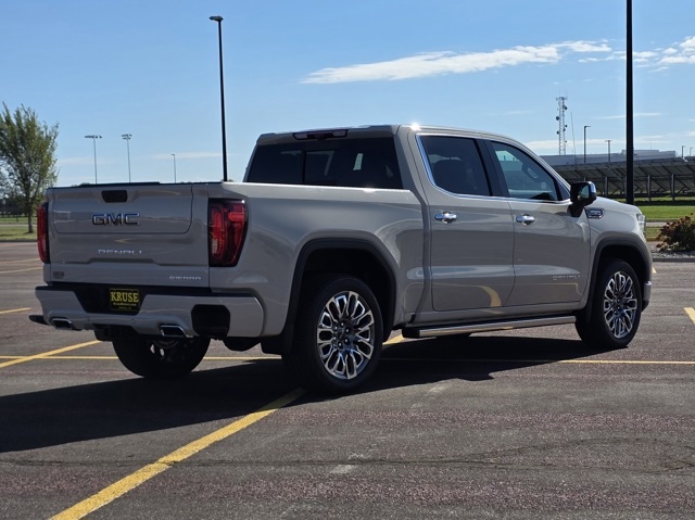 2026 GMC Sierra 1500 Crew Cab, Short Bed, Denali Ultimate, 4WD