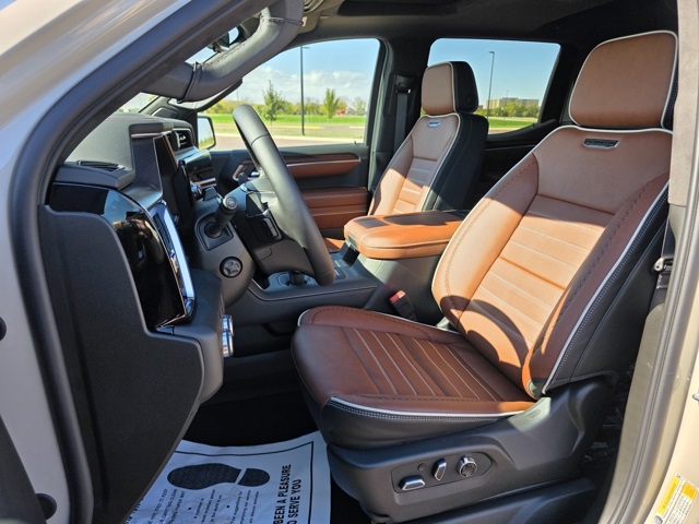 2026 GMC Sierra 1500 Crew Cab, Short Bed, Denali Ultimate, 4WD