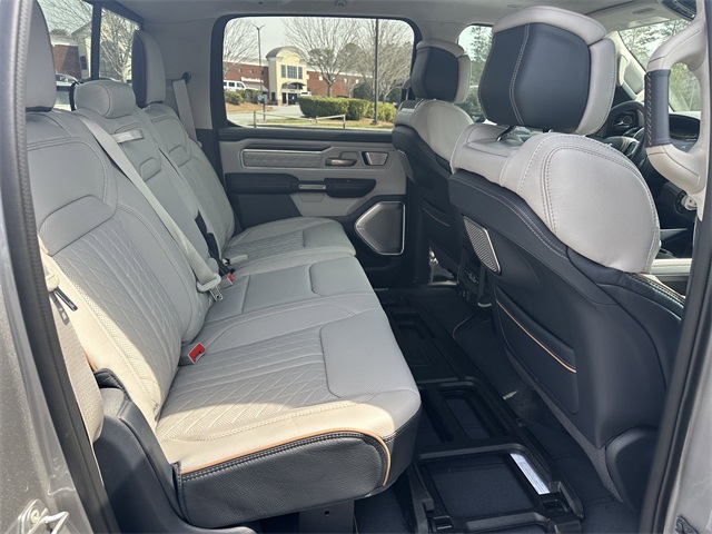2025 Ram 1500 photo 15