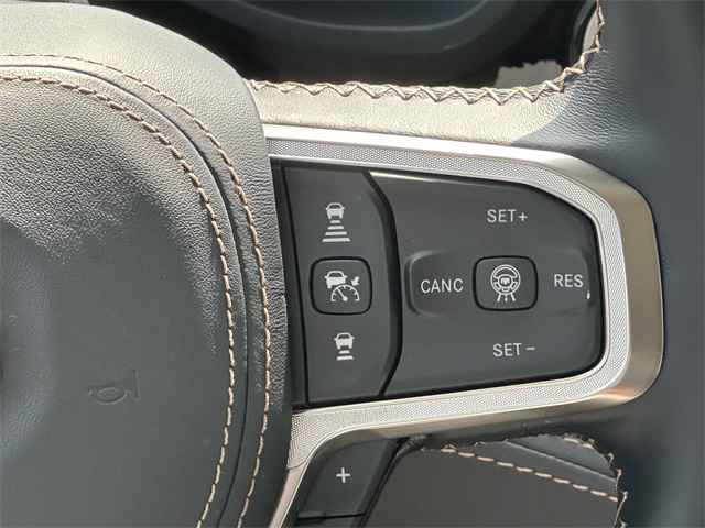 2025 Ram 1500 photo 25