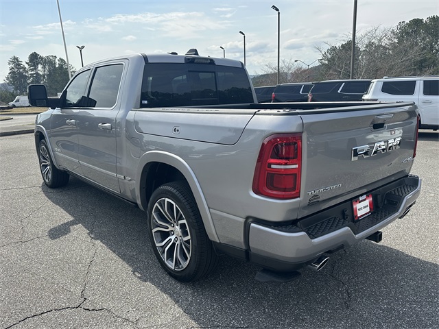 2025 Ram 1500 photo 3