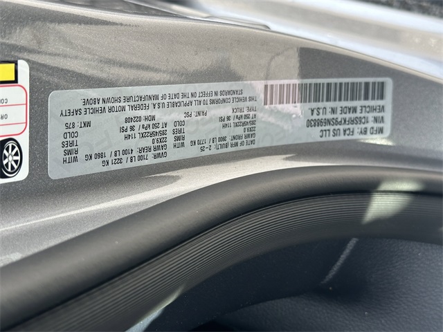 2025 Ram 1500 photo 32