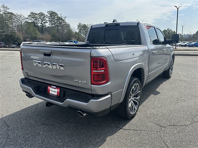 2025 Ram 1500 photo 5