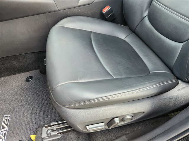 2022 Toyota RAV4 XLE Premium photo 20