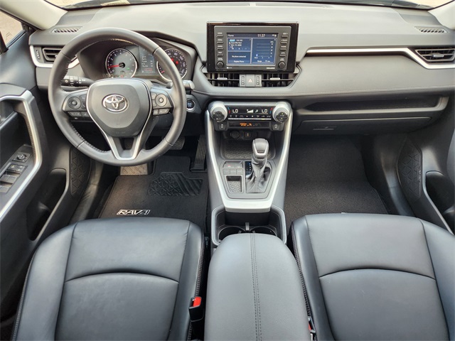 2022 Toyota RAV4 XLE Premium photo 23
