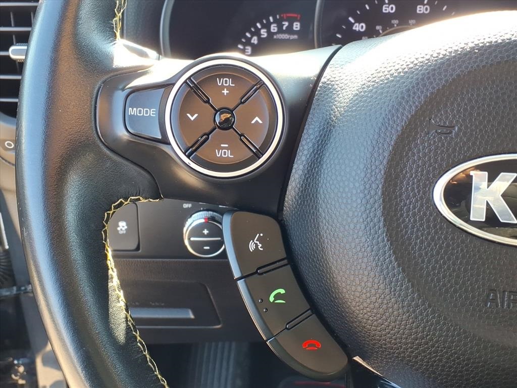 used 2016 Kia Soul car, priced at $8,900