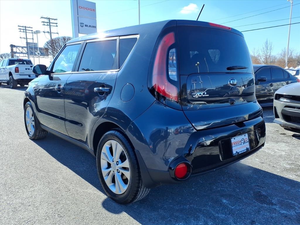 used 2016 Kia Soul car, priced at $8,900