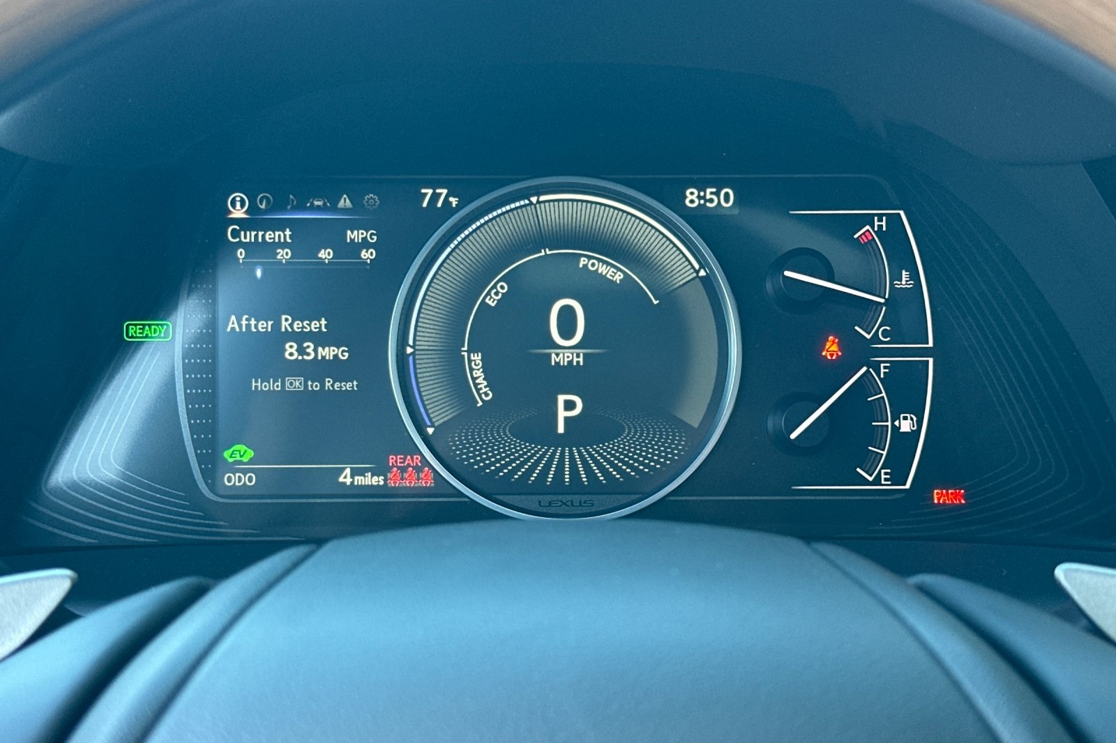2025 Lexus ES 300h Luxury photo 19