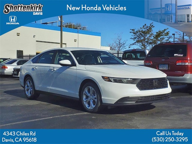 2025 Honda Accord LX's photo