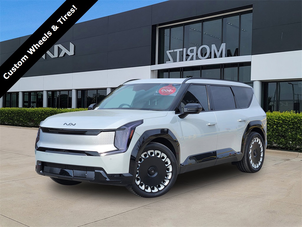 2026 Kia EV9 Land's photo