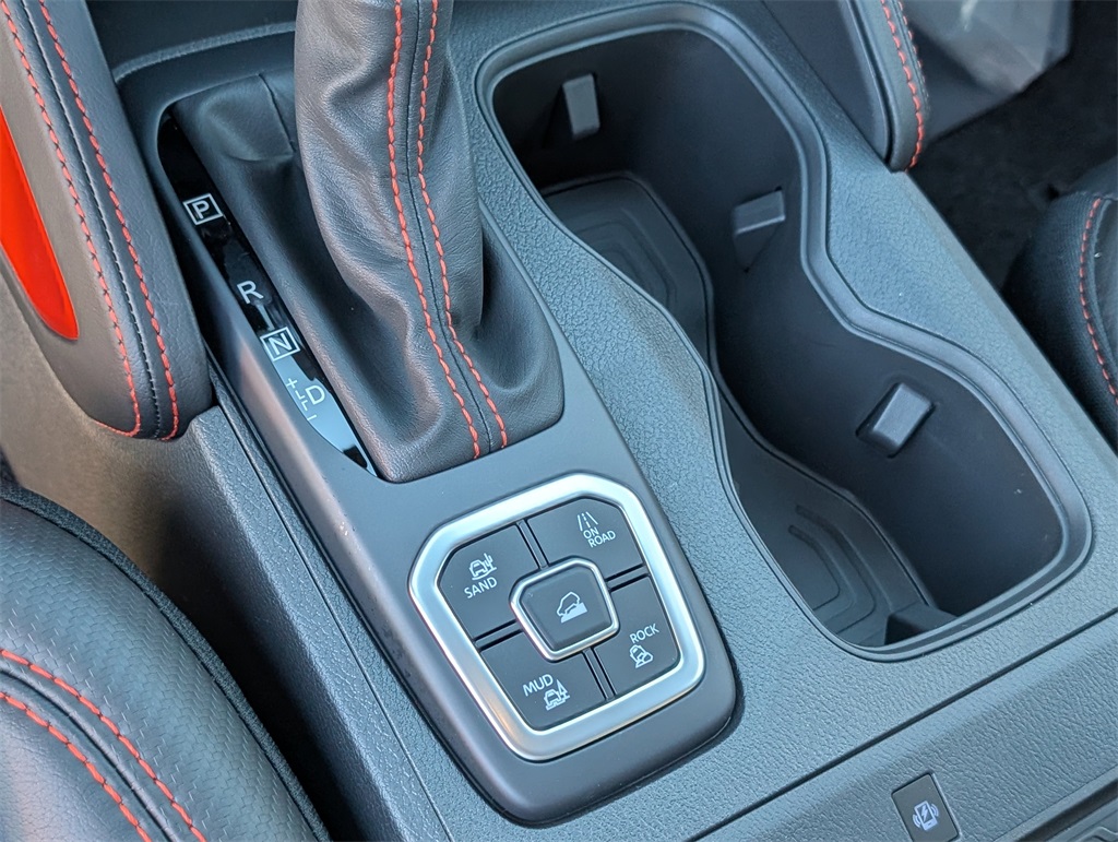 New 2026 Nissan Frontier Truck