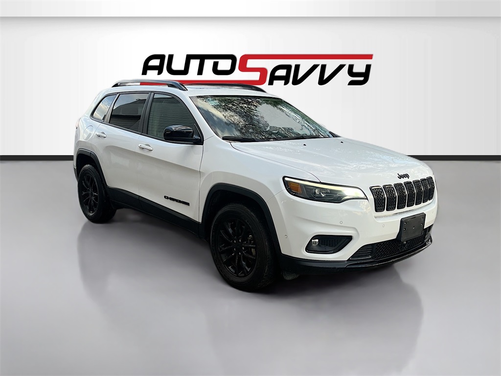 2023 Jeep Cherokee Altitude Lux's photo