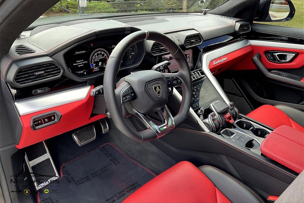 2020 Lamborghini Urus AWD SUV