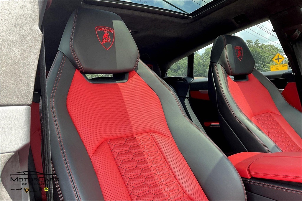 2020 Lamborghini Urus AWD SUV