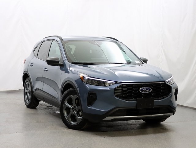 2025 Ford Escape ST-Line's photo