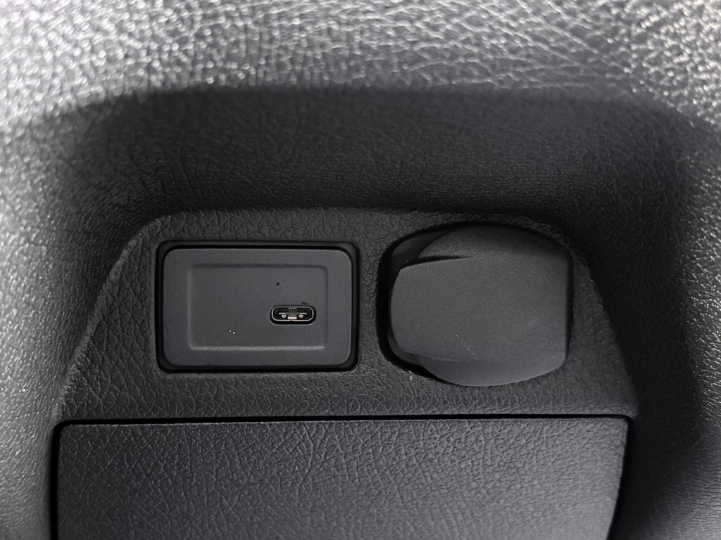 new 2026 Mercedes-Benz Sprinter 2500 car, priced at $69,183