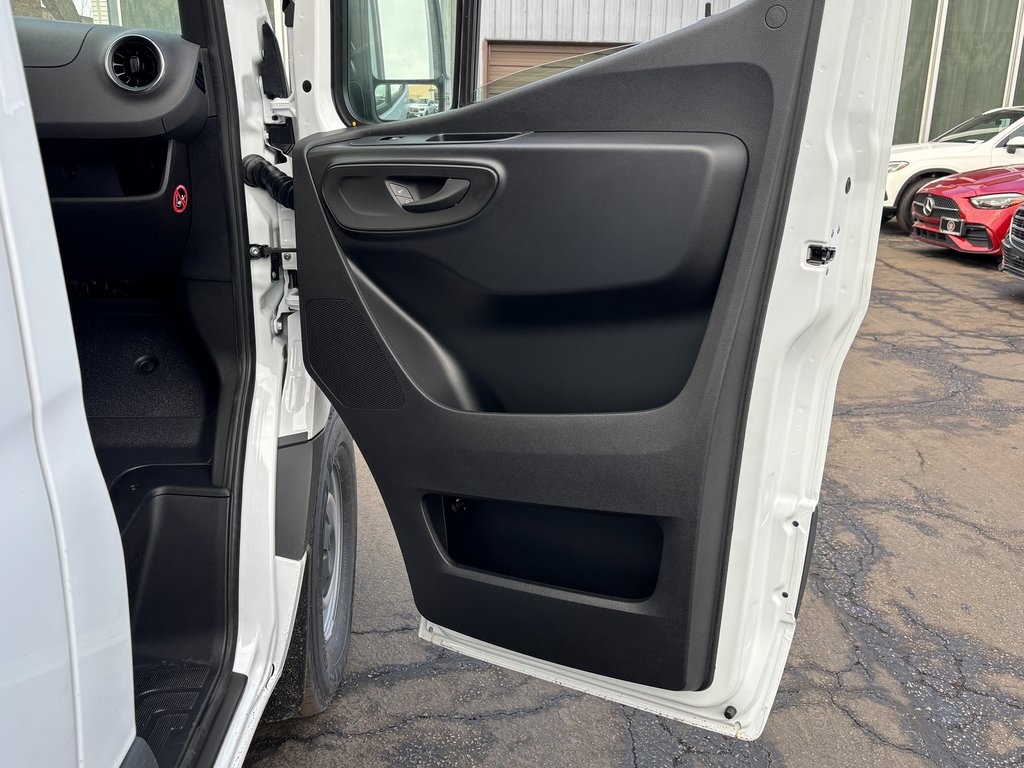 new 2026 Mercedes-Benz Sprinter 2500 car, priced at $69,183