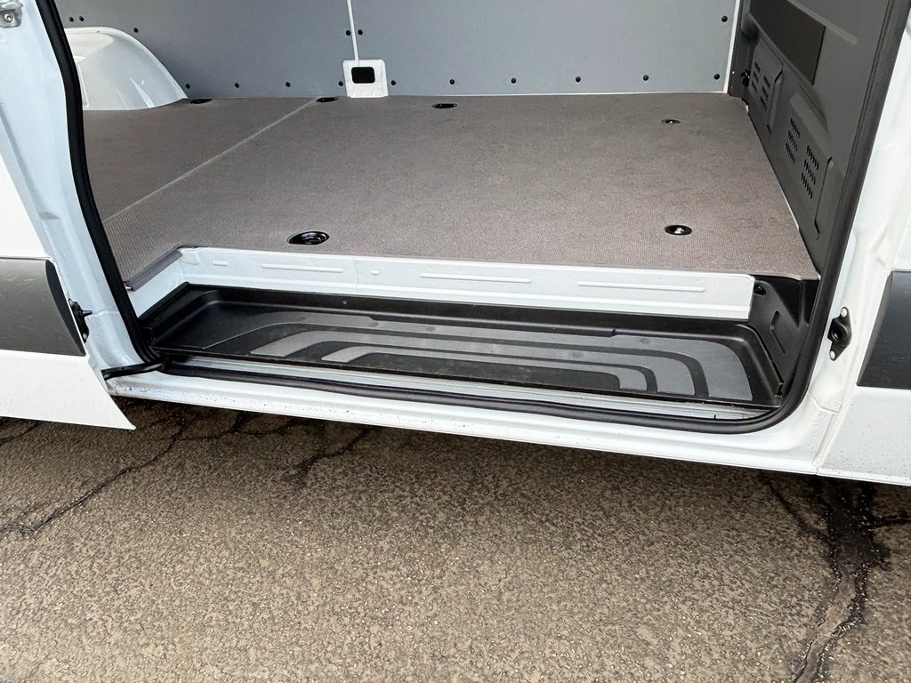 new 2026 Mercedes-Benz Sprinter 2500 car, priced at $69,183