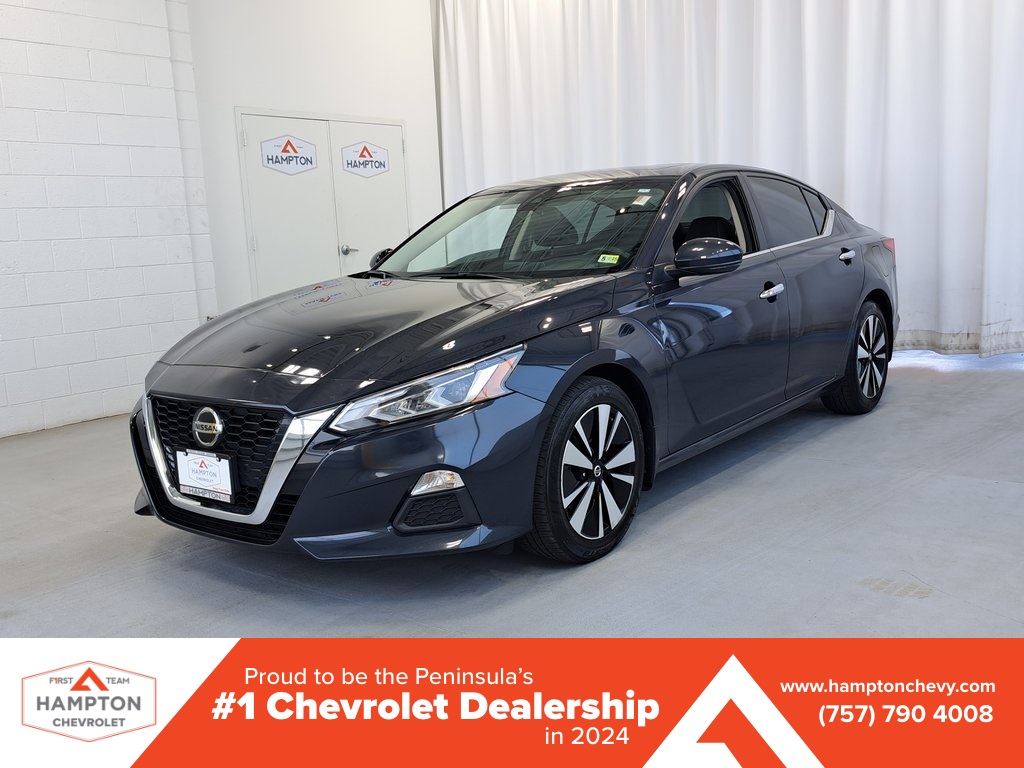 2022 Nissan Altima 2.5 SV Sedan 4 Dr. FWD