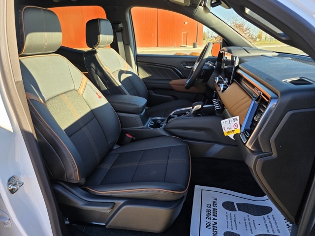 2026 GMC Canyon AT4, 4WD