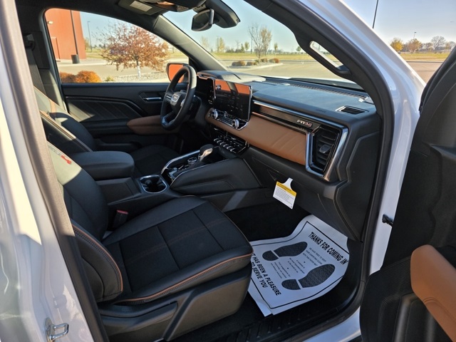 2026 GMC Canyon AT4, 4WD