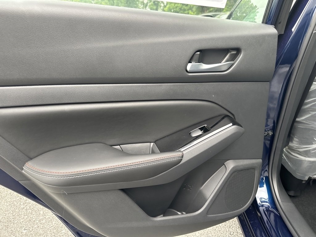 New 2023 Blue Nissan 2.0 SR image 25