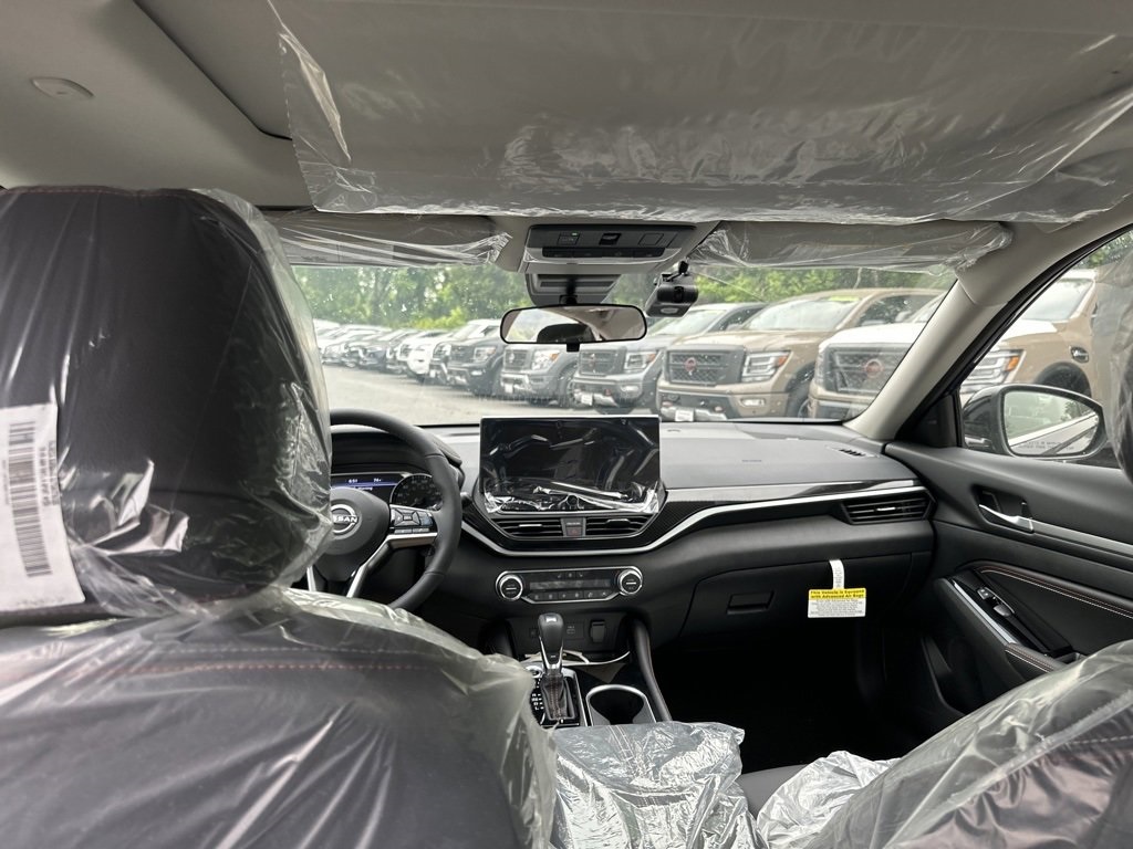 New 2023 Blue Nissan 2.0 SR image 27